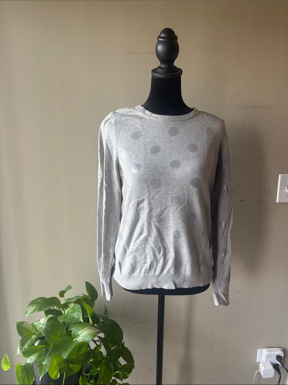 Ann Taylor Heather Gray Crewneck Sweater